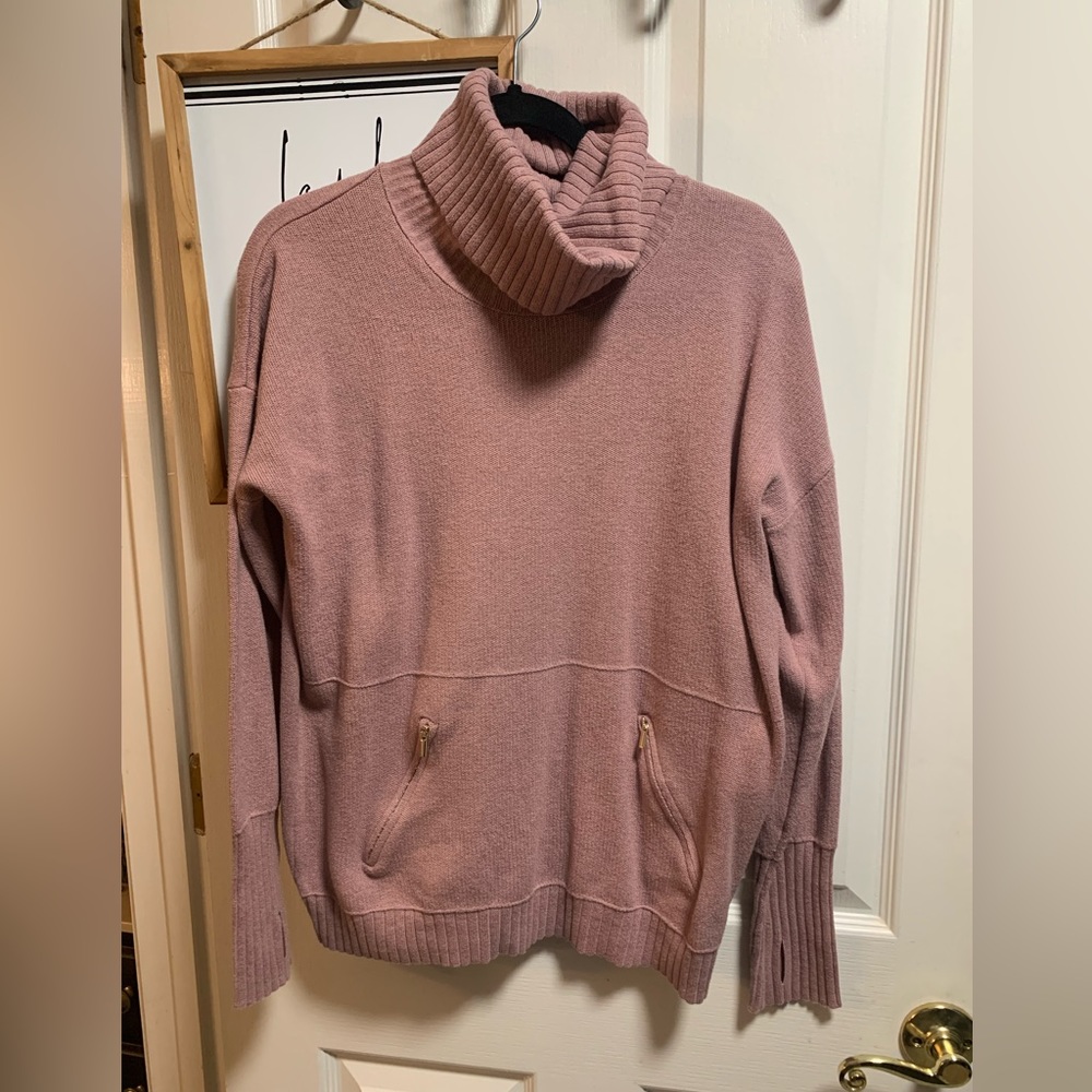 Cynthia Rowley Active Turtleneck Sweater with front zipper pockets - size Medium